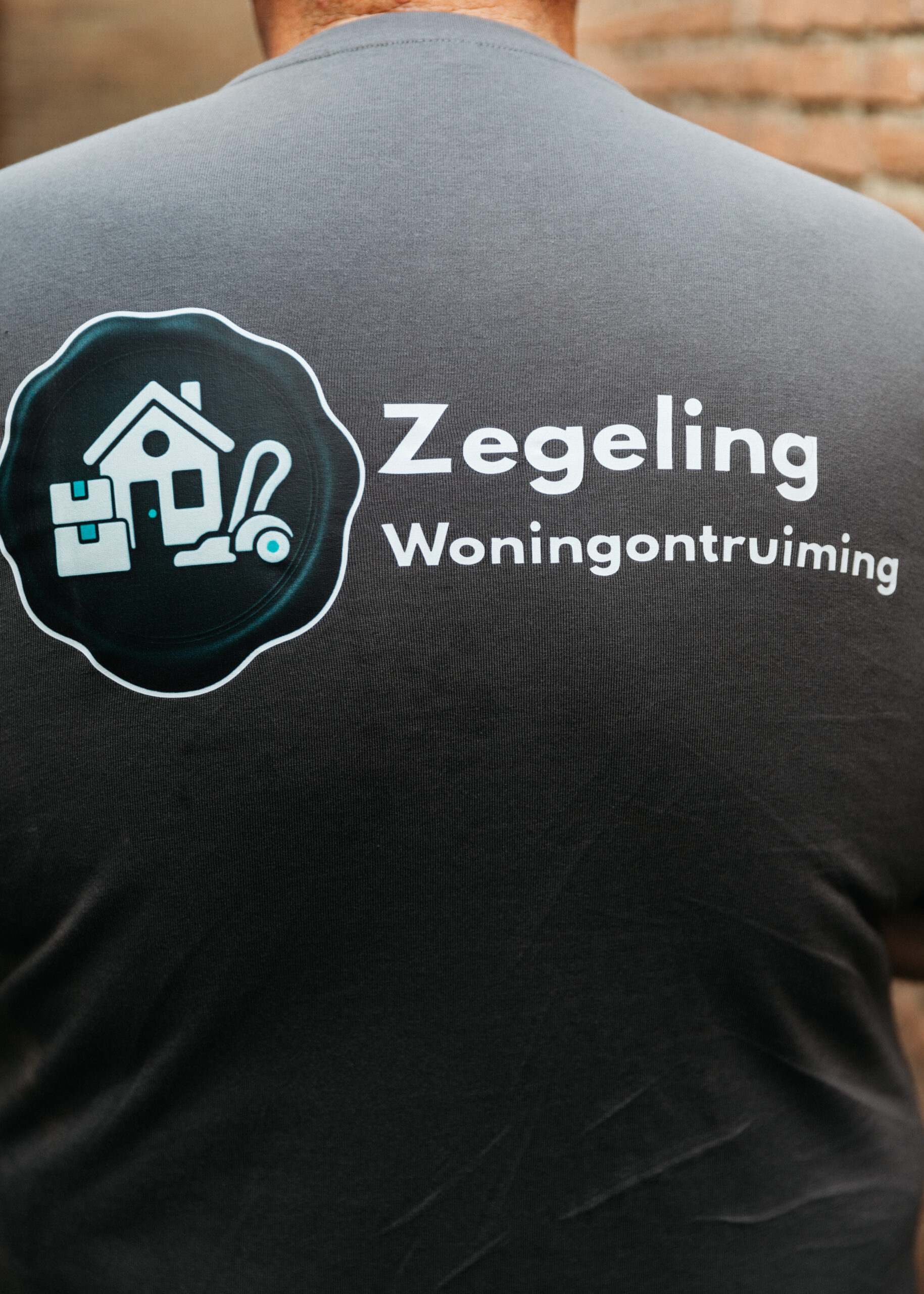 Zegeling Woningontruiming ontruimt zorgvuldig de woning van een overleden dierbare